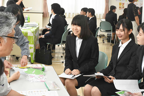 業界説明会・模擬面接会