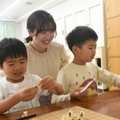 こども家庭ソーシャルワーカーとは？仕事内容や資格取得の流れを紹介